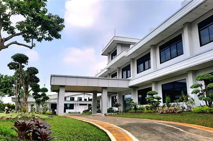 PT Henkel Footwear and Speciality Adhesives Office