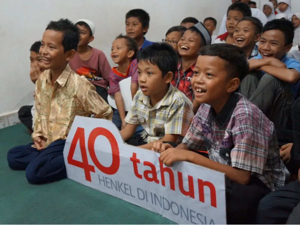 Henkel Indonesia visits Mizan Amanah orphanage