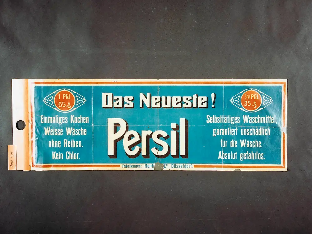 
1907: one of the first advertisements of Persil.
