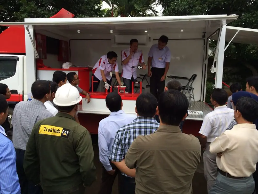 Customers and distributors participate in the Loctite Mobile Maintenance Solutions training sessions.