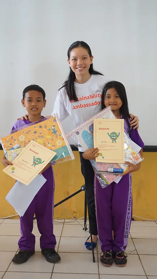 The students were certified as Sustainability Champions after completing Henkel’s Sustainability Ambassador School Outreach program.